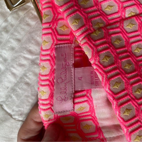 ✨RARE Lilly Pulitzer Skirt in Tate Hotty Pink✨ - Picture 6 of 6